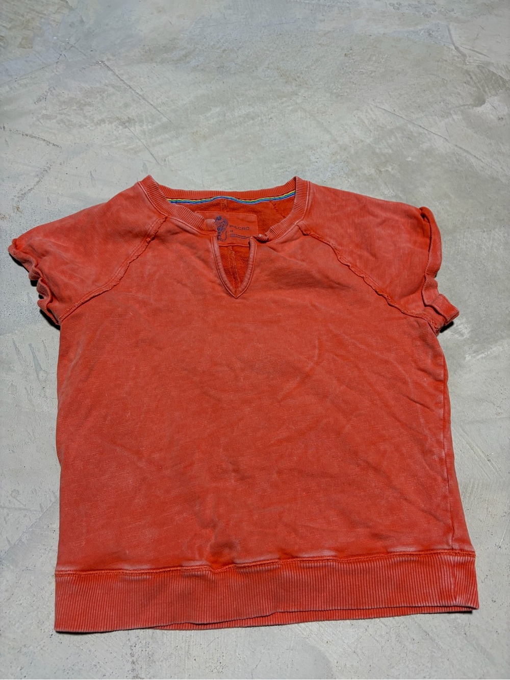 Pilcro Anthropologie Women’s Short Sleeve Washed Coral sweatshirt top XS